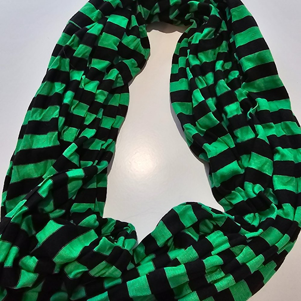Black and Green Infinity Scarf